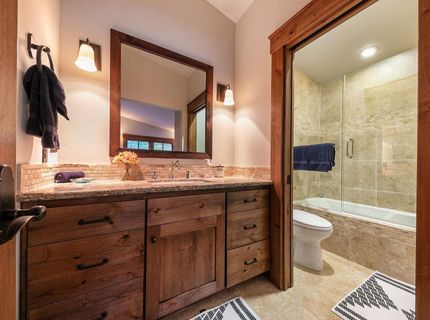 2392 Overlook Place, Truckee, CA 96161 Photo