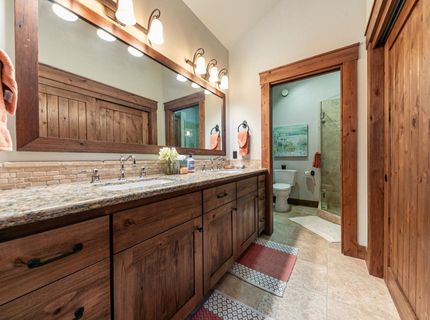 2392 Overlook Place, Truckee, CA 96161 Photo