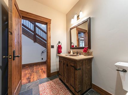 2392 Overlook Place, Truckee, CA 96161 Photo