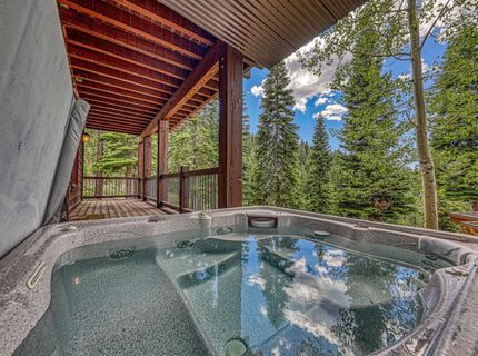 2392 Overlook Place, Truckee, CA 96161 Photo