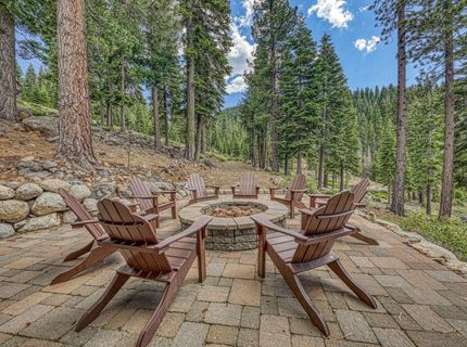 2392 Overlook Place, Truckee, CA 96161 Photo