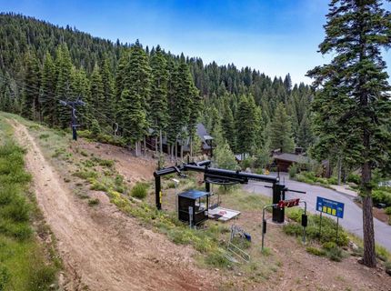 2392 Overlook Place, Truckee, CA 96161 Photo