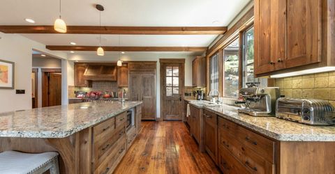 2392 Overlook Place, Truckee, CA 96161 Photo