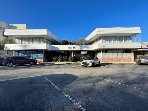 2631 E Oakland Park Boulevard, Unit 110, Fort Lauderdale, FL 33306