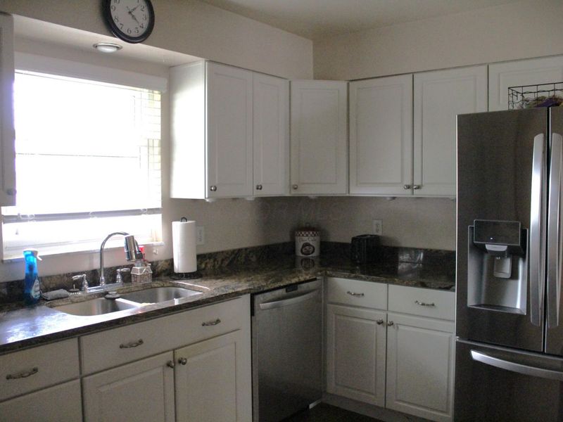83 Arlington Avenue, London, OH 43140 Photo 3