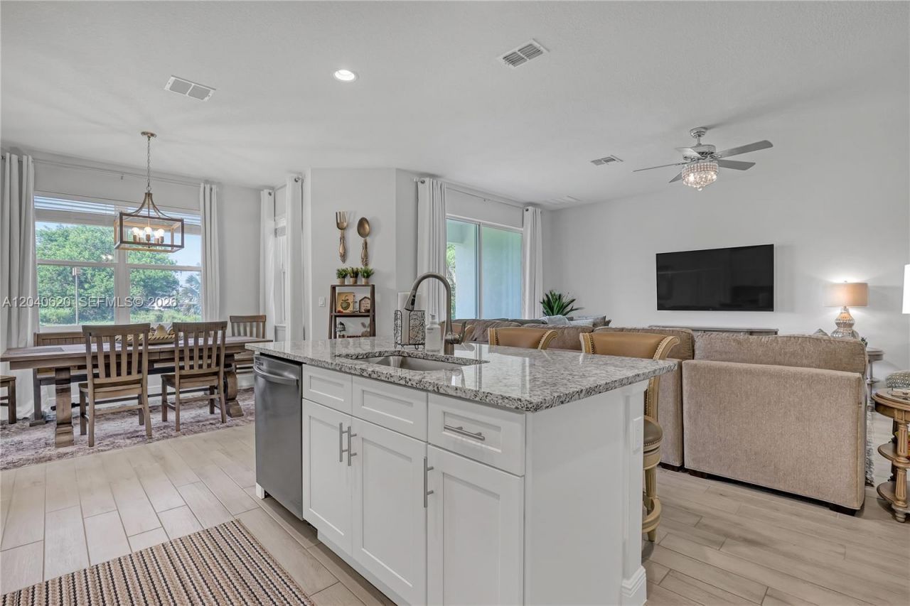 440 SW Undallo Rd, Port Saint Lucie, FL 34953 Photo