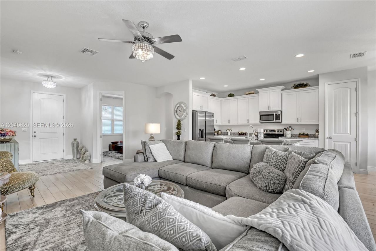 440 SW Undallo Rd, Port Saint Lucie, FL 34953 Photo