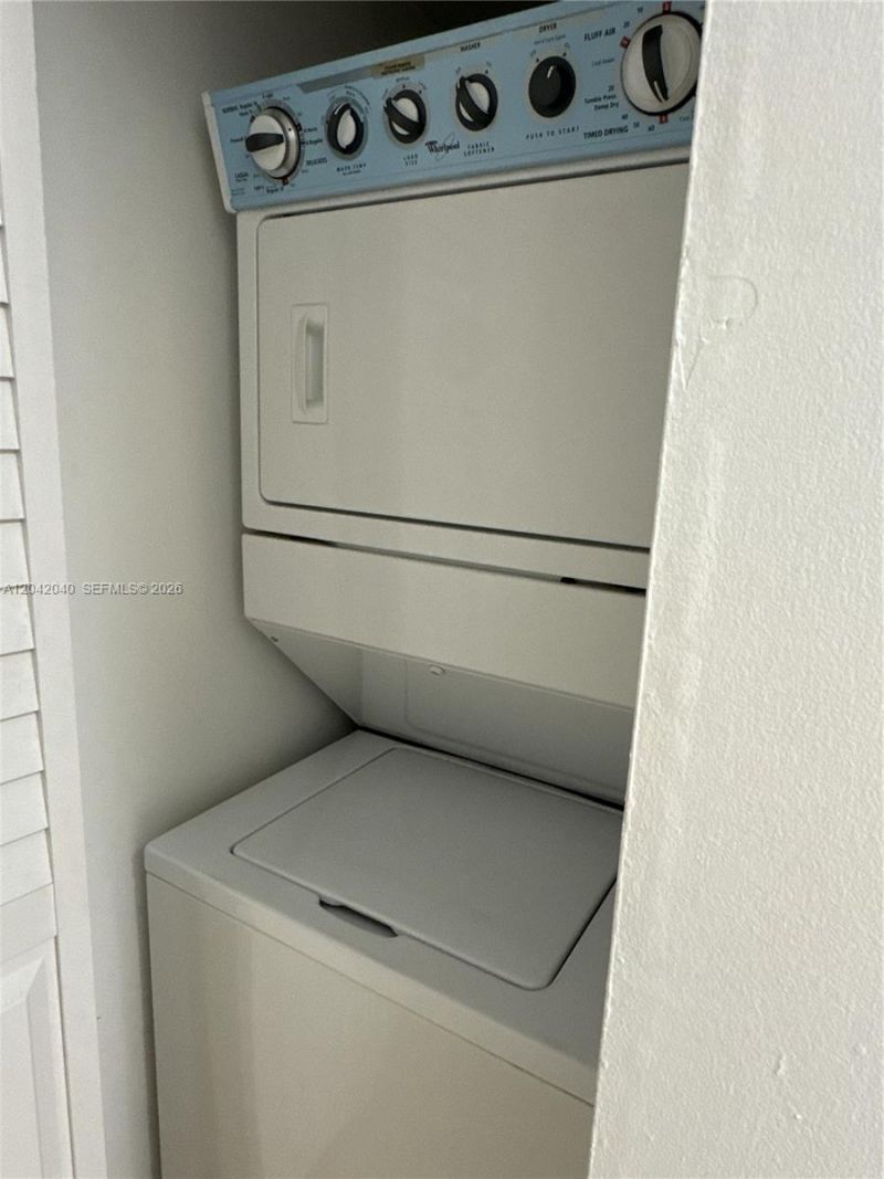 550 S Park Rd , Unit 18-8, Hollywood, FL 33021 Photo