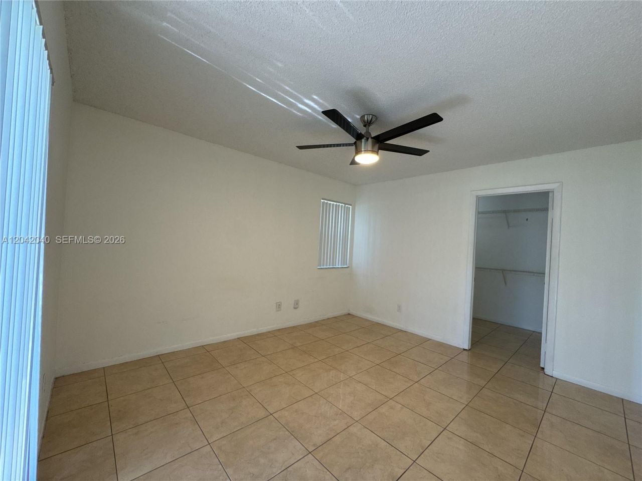550 S Park Rd , Unit 18-8, Hollywood, FL 33021 Photo