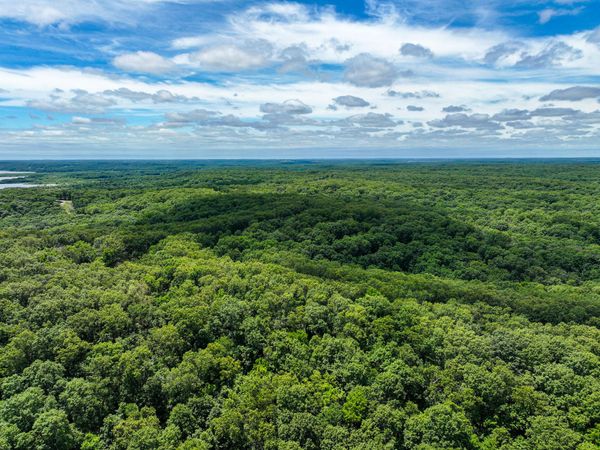 5760 NE 817 Pvt Road , Osceola, MO 64776