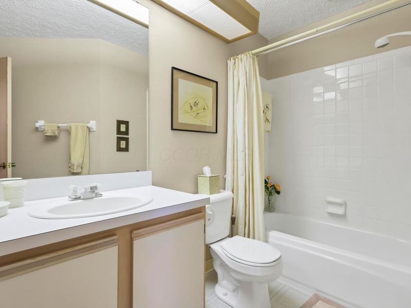 5598 Brickstone Place, Unit 4, Hilliard, OH 43026 Photo 27