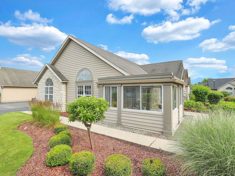 5598 Brickstone Place, Unit 4, Hilliard, OH 43026 Photo 3