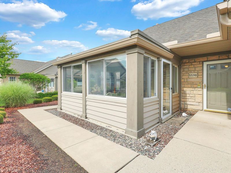5598 Brickstone Place, Unit 4, Hilliard, OH 43026 Photo 6