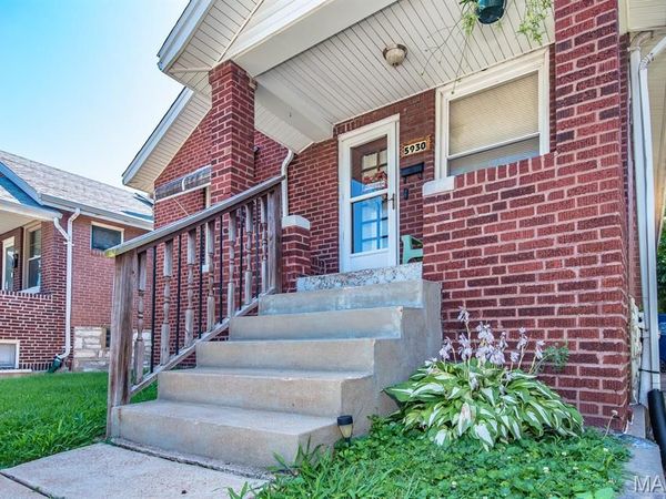 5930 Wanda Avenue , St Louis, MO 63116