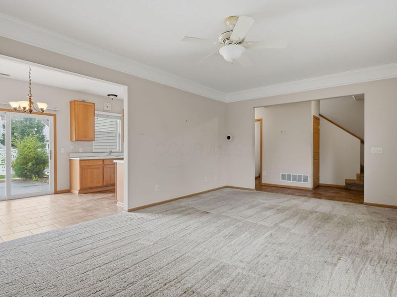 6015 Grand Strand Avenue, Westerville, OH 43081 Photo 10