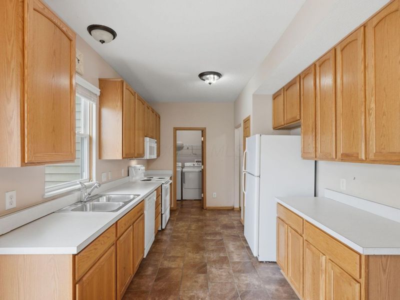 6015 Grand Strand Avenue, Westerville, OH 43081 Photo 14