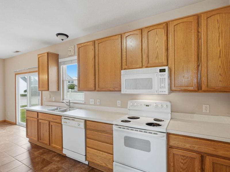 6015 Grand Strand Avenue, Westerville, OH 43081 Photo 15