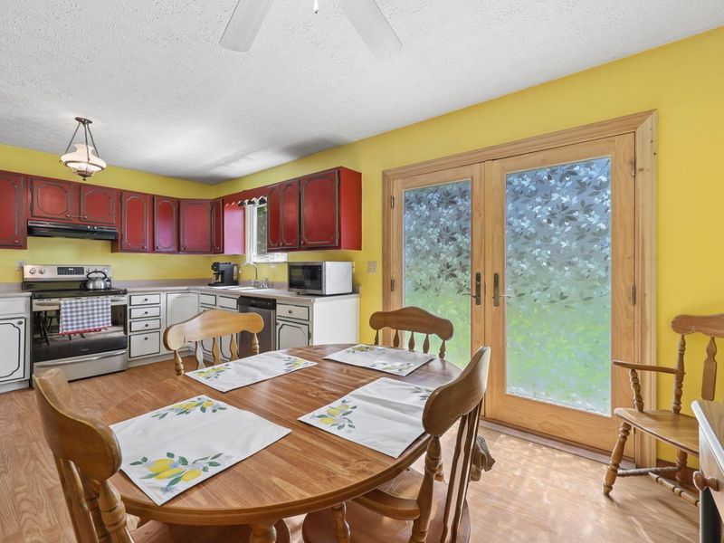 7675 Lake Drive Road, Heath, OH 43056 Photo 11