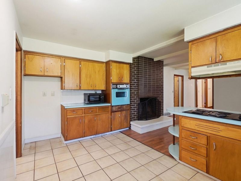 133 S Summit Ridge Drive , Reynoldsburg, OH 43068 Photo 16