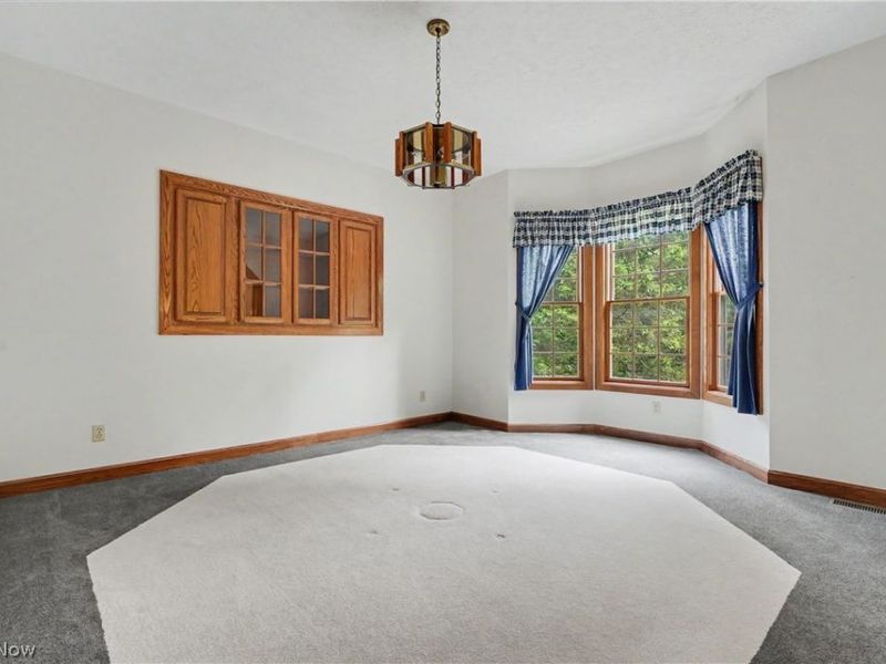 11440 Glenmora Drive, Chardon, OH 44024 Photo 11