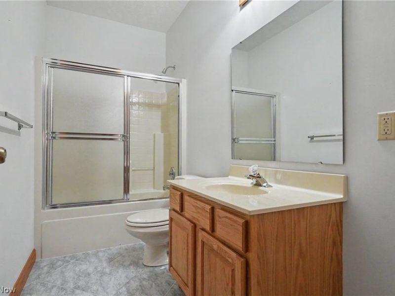 11440 Glenmora Drive, Chardon, OH 44024 Photo 16