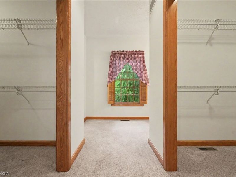 11440 Glenmora Drive, Chardon, OH 44024 Photo 21