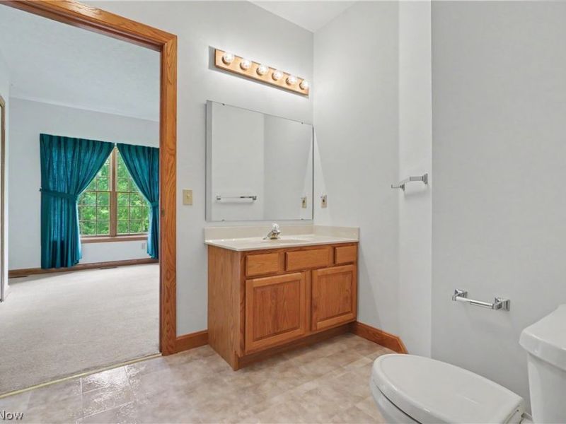 11440 Glenmora Drive, Chardon, OH 44024 Photo 27