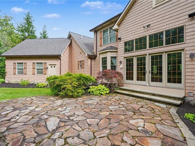 11440 Glenmora Drive, Chardon, OH 44024 Photo 41
