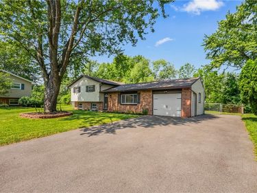 25 Green Ivy Circle , Rochester, NY 14623