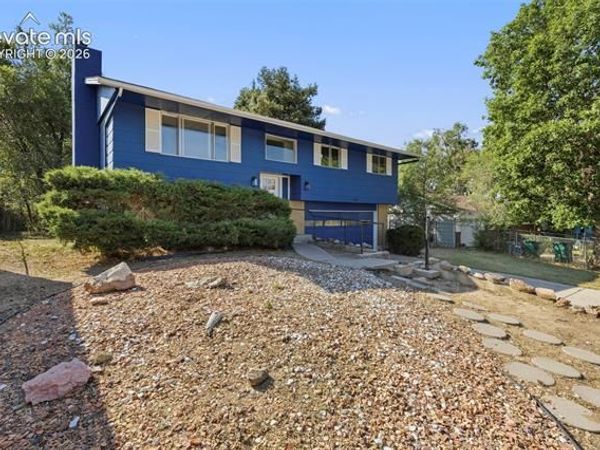 2027 Montezuma Drive, Colorado Springs, CO 80910