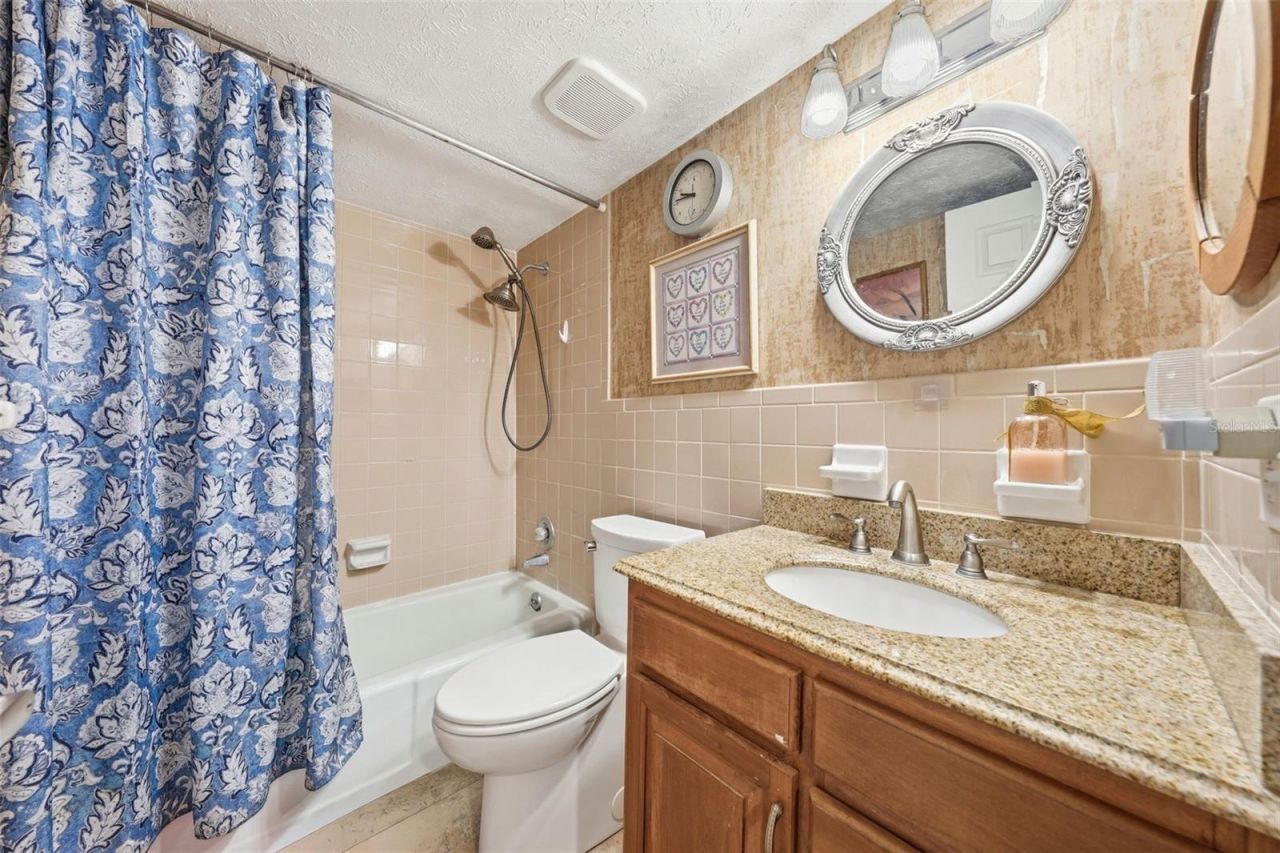 4214 Lake Underhill Road, Unit 6A2, Orlando, FL 32803 Photo