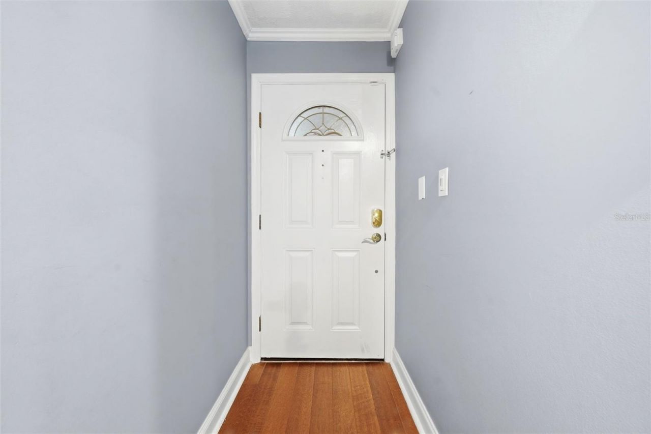 4214 Lake Underhill Road, Unit 6A2, Orlando, FL 32803 Photo
