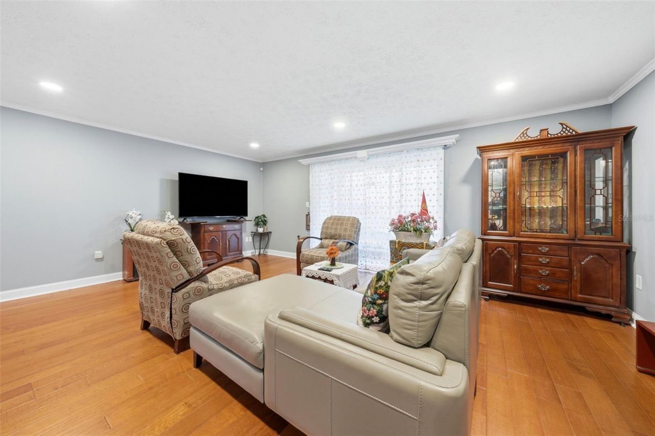 4214 Lake Underhill Road, Unit 6A2, Orlando, FL 32803 Photo