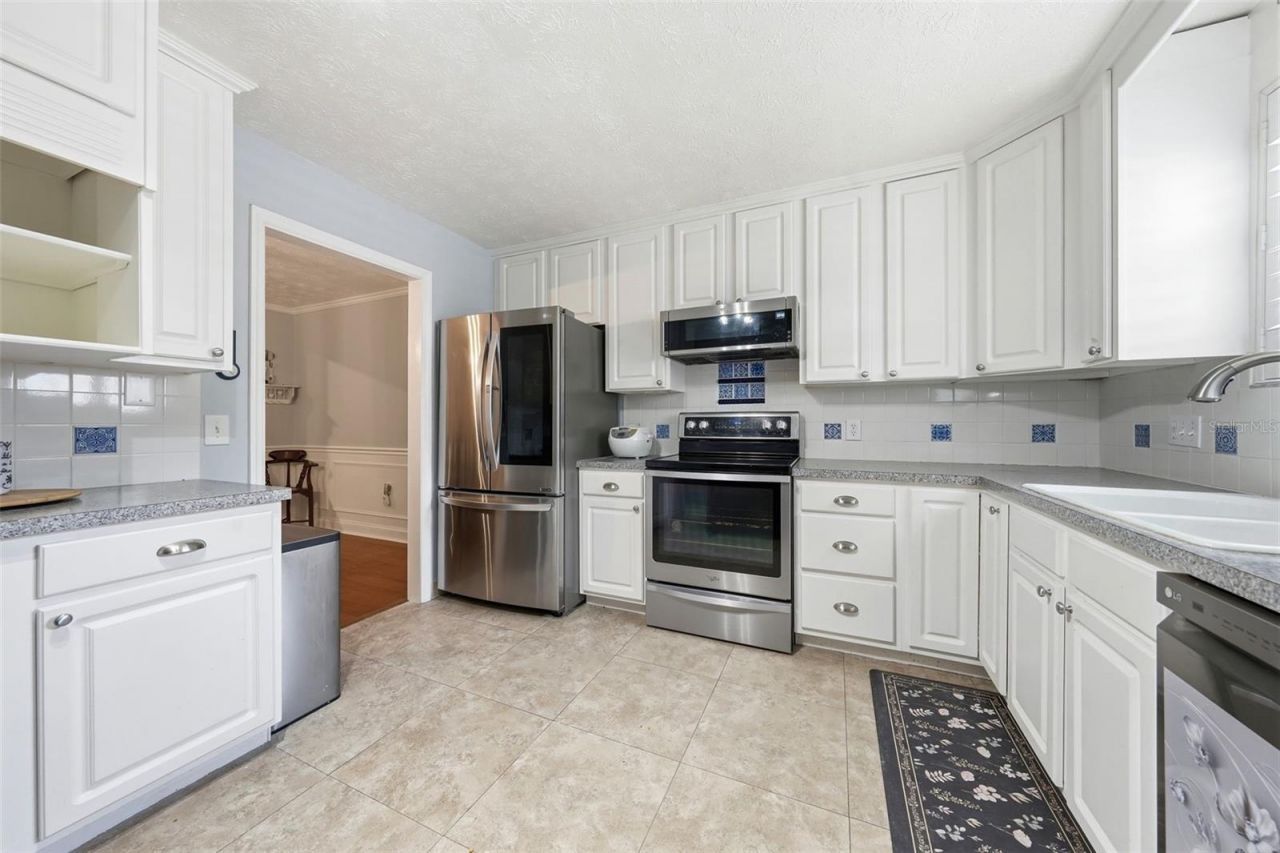 4214 Lake Underhill Road, Unit 6A2, Orlando, FL 32803 Photo