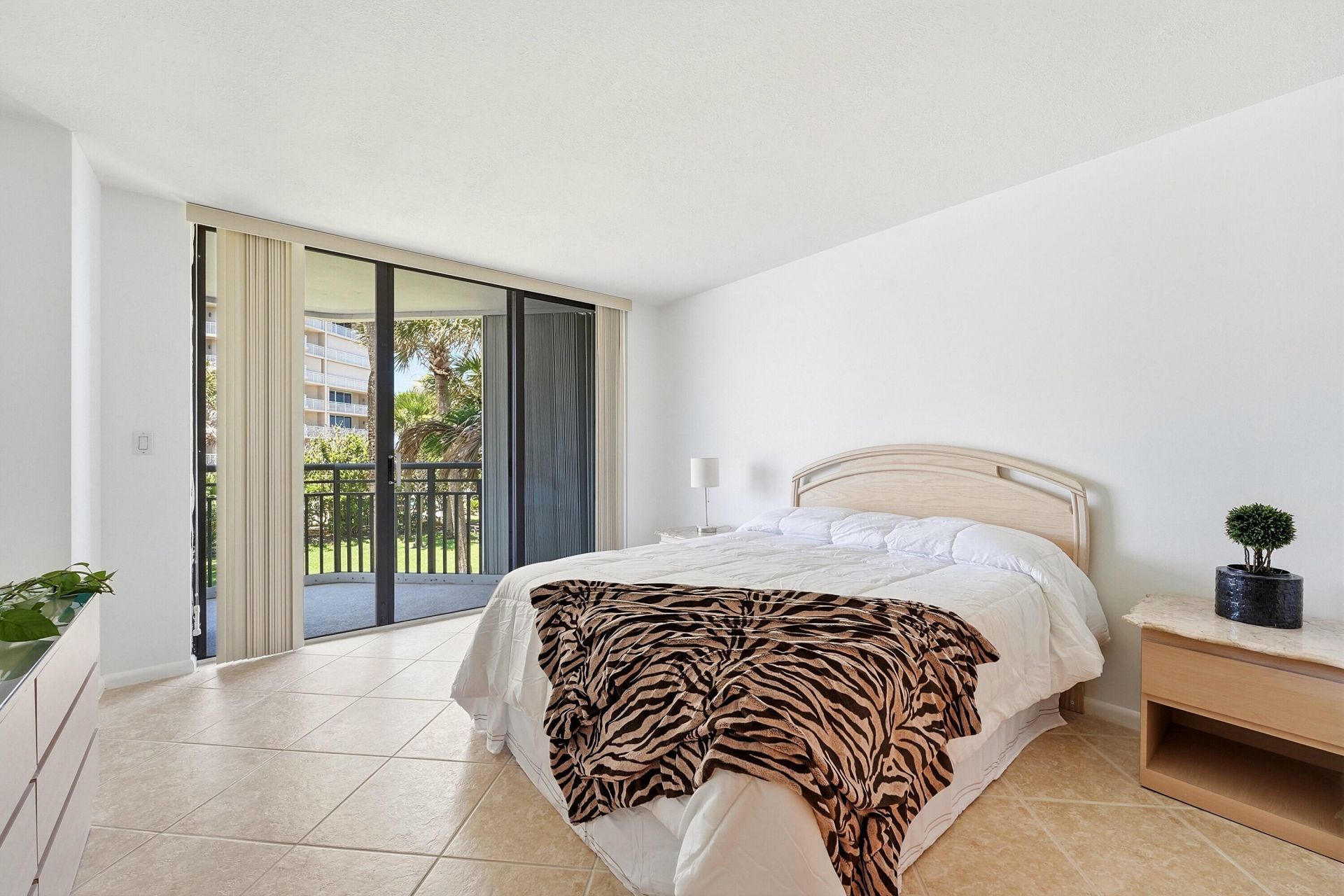 2800 N Hwy A1a, Unit 201, Fort Pierce, FL 34949 Photo