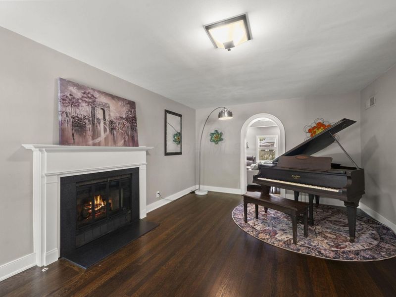 1851 Berkshire Road, Columbus, OH 43221 Photo 3