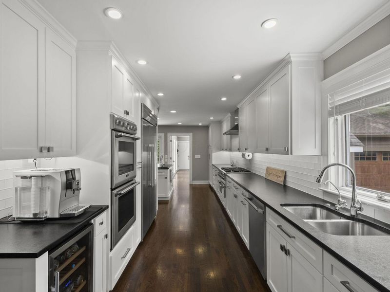 1851 Berkshire Road, Columbus, OH 43221 Photo 9