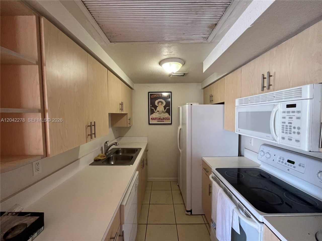 1185 Marseille Dr , Unit 309, Miami Beach, FL 33141 Photo