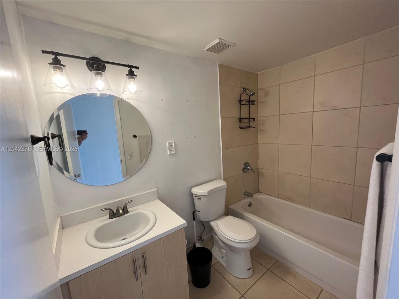 1185 Marseille Dr , Unit 309, Miami Beach, FL 33141 Photo