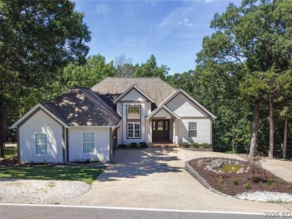 1129 Explorer Court, Osage Beach, MO 65065