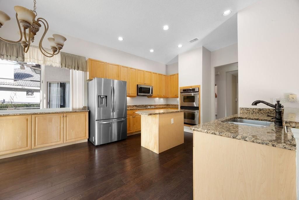 9050 Dancy Tree Court, Orlando, FL 32836 Photo