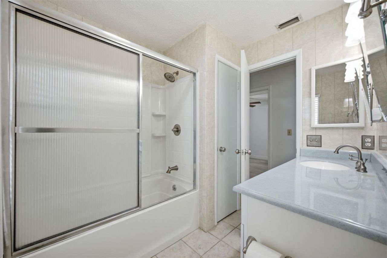 5113 Pennsbury Drive, Tampa, FL 33624 Photo