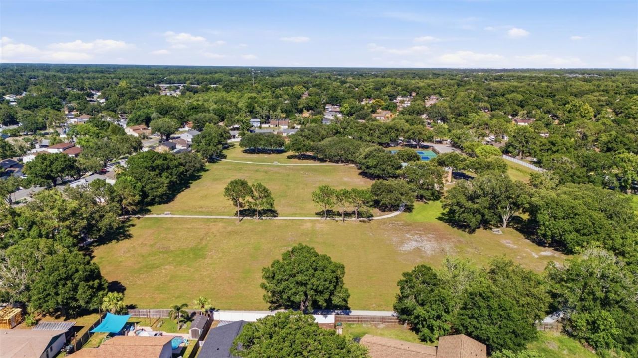 5113 Pennsbury Drive, Tampa, FL 33624 Photo