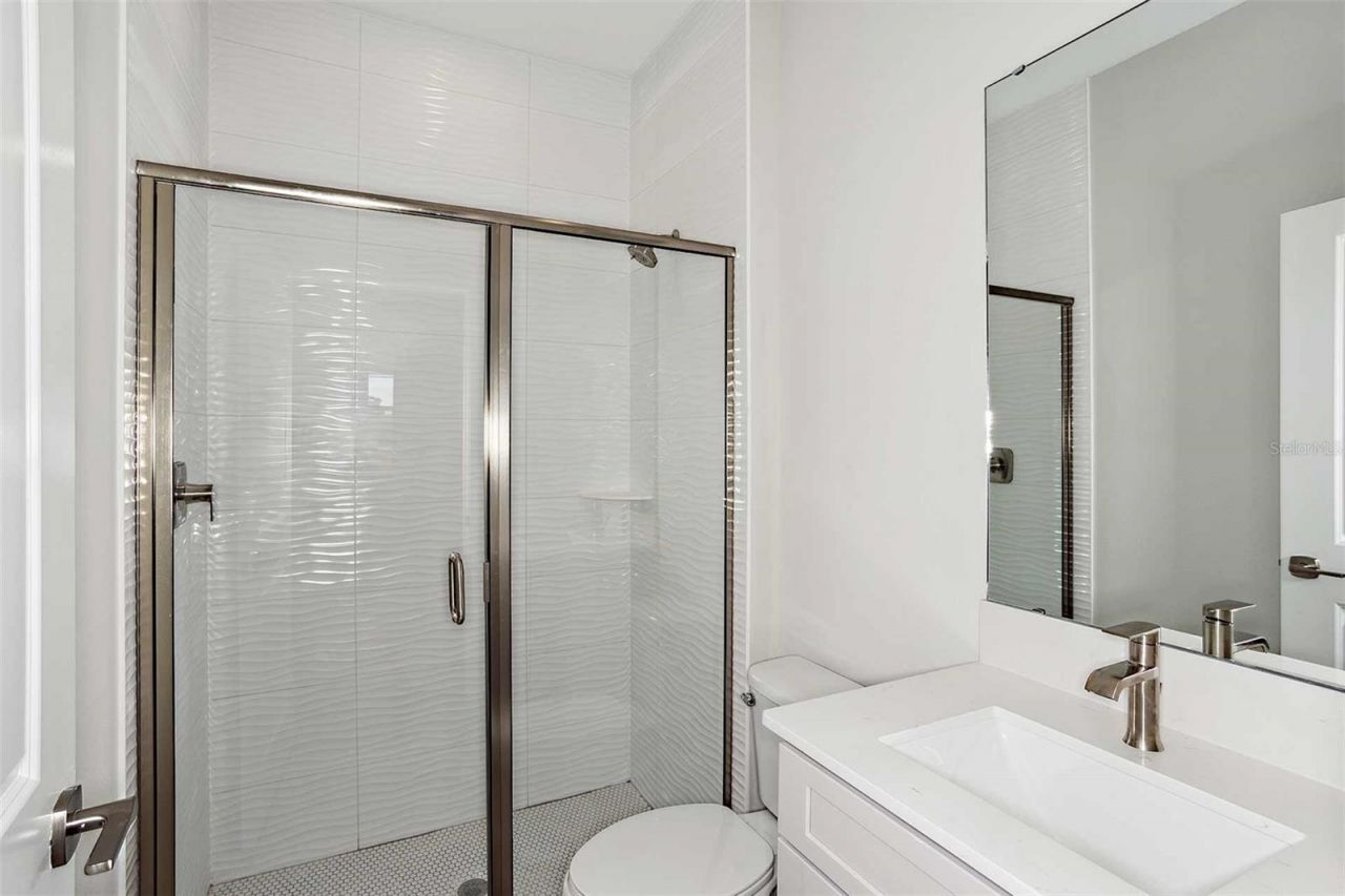 33595 Twilight Sea Place , Dade City, FL 33525 Photo