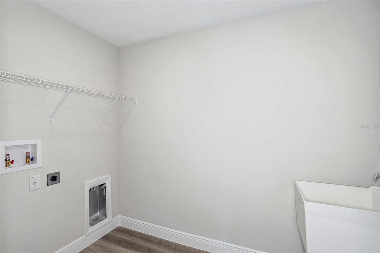33595 Twilight Sea Place , Dade City, FL 33525 Photo