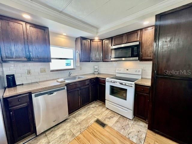 10818 Freedom Drive , Port Richey, FL 34668 Photo