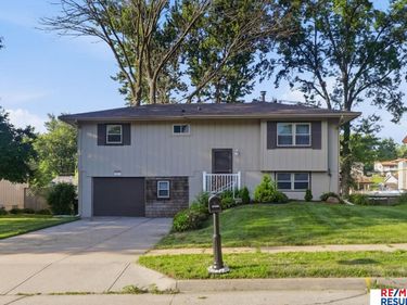 9417 Miami Street, Omaha, NE 68134