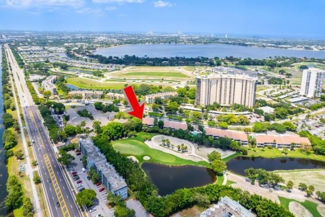 2517 Presidential Way, Unit B, West Palm Beach, FL 33401 Photo
