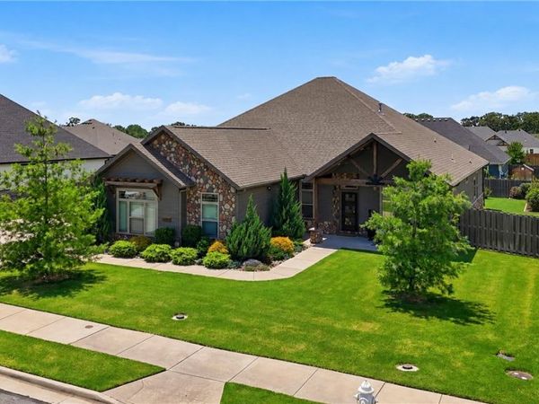 3731 Bitterroot Street , Bentonville, AR 72712