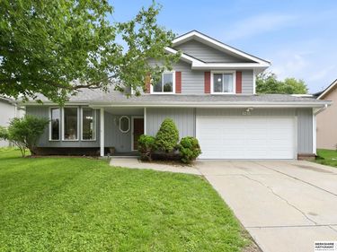 8230 Clay Street, Omaha, NE 68122